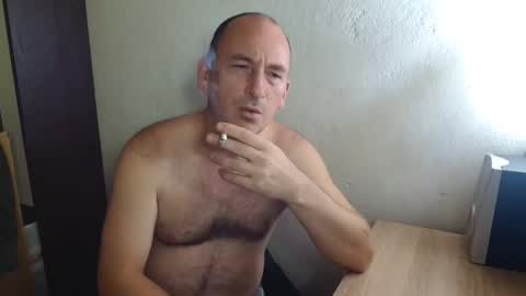 Snapshot of johanbarker chatting on October 8, 11:14 am Johan online show from October 8, 11:14 am