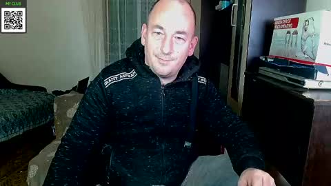 Snapshot of johanbarker chatting on February 24, 8:17 am Johan online show from February 24, 8:17 am