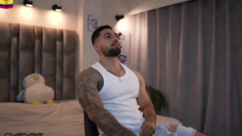 john online show from November 2, 12:42 pm