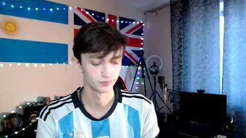 john_winx online show from March 12, 1:08 pm