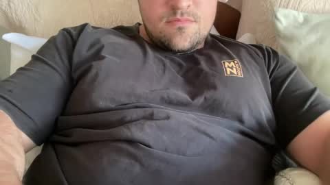 johnbigcumm online show from June 3, 3:19 am