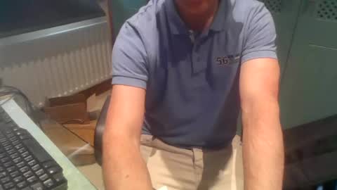 johndrake7 online show from July 5, 6:37 pm