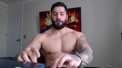 Snapshot of johnklleyn chatting on September 22, 5:34 pm john online show from September 22, 5:34 pm