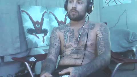johnniejohnnied online show from January 9, 3:04 am