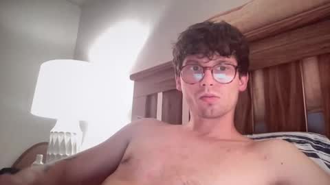 Snapshot of johnny__wood chatting on October 16, 5:15 am Johnny online show from October 16, 5:15 am