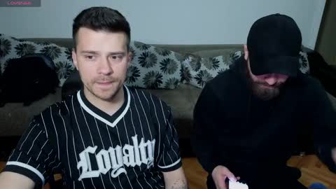 Johnny online show from April 21, 5:08 pm