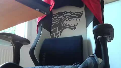 Johnnyscum80 online show from May 20, 9:05 am