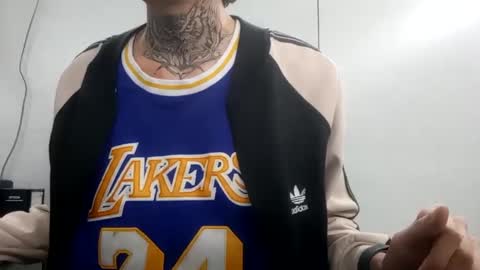 Snapshot of johnsonisaac94_ chatting on February 7, 5:31 am johnsonisaac94  online show from February 7, 5:31 am