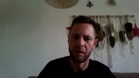 jojo19844 online show from December 19, 1:52 pm