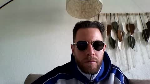 jojo19844 online show from March 5, 11:39 am