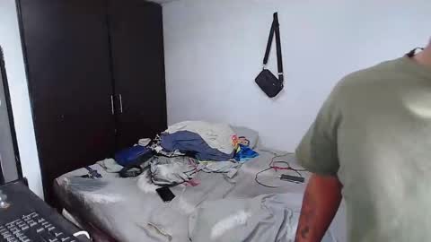 Snapshot of jokerbrad_1 chatting on October 19, 6:44 pm jokerbrad_1 online show from October 19, 6:44 pm