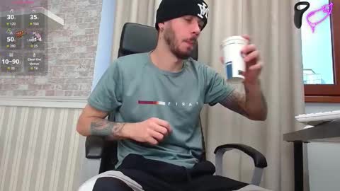 JonahShaw online show from November 18, 5:22 am