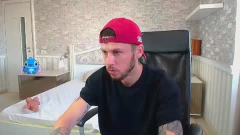 JonahShaw online show from July 12, 5:09 am