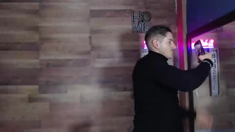 jonathancast08 online show from October 4, 1:21 am