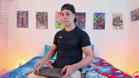 Instagram jonathanfit14 online show from March 11, 10:06 pm