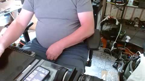 Snapshot of joncpics chatting on September 14, 7:27 pm joncpics online show from September 14, 7:27 pm