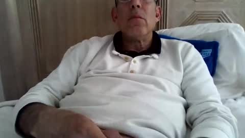 John loves pussy online show from May 10, 2:51 pm
