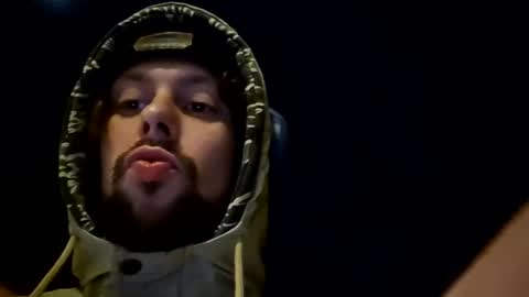 jonnnyjjoyc online show from February 8, 8:53 pm