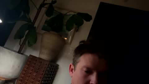 jonrynolds online show from December 23, 7:17 am