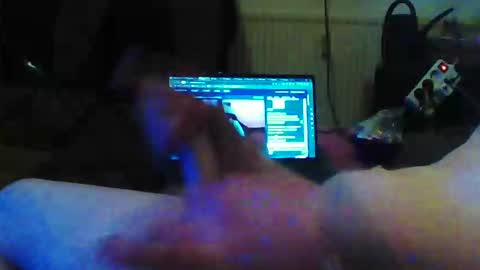 jooshi1981 online show from November 20, 6:46 am