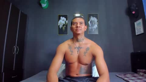 Snapshot of jordanharrd chatting on February 22, 2:28 am Jordanharrd online show from February 22, 2:28 am