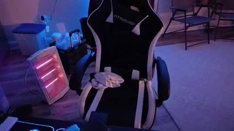 Josef online show from March 24, 4:39 am