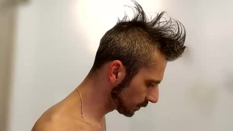 josh780edm online show from February 7, 9:20 pm