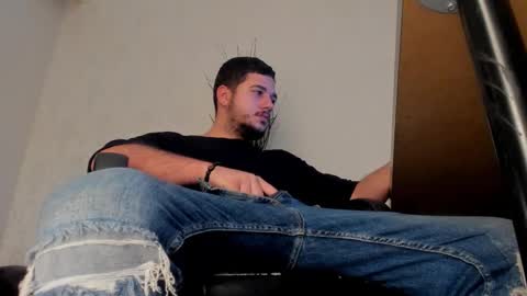 JoshKnight online show from November 5, 6:37 am