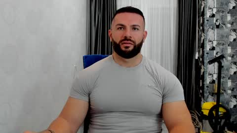 joshuamuscle69 online show from April 12, 8:05 am