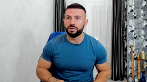 joshuamuscle69 online show from November 21, 8:02 am