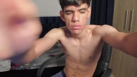 josy online show from June 5, 2:38 am