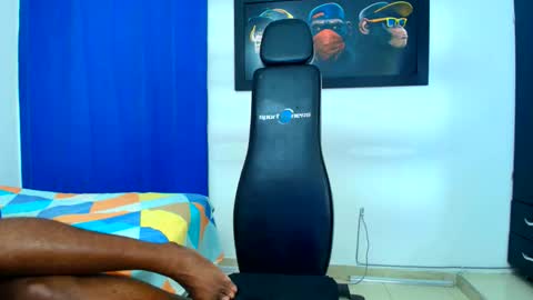 jotablackxl online show from June 3, 5:09 am