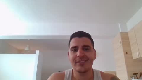 eduardo online show from April 1, 2:25 pm