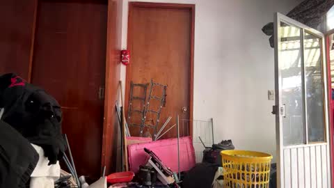 J Prez Official online show from February 20, 9:27 pm