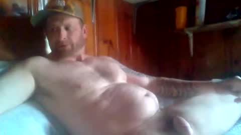 KingDingaLing34 online show from April 3, 5:32 pm