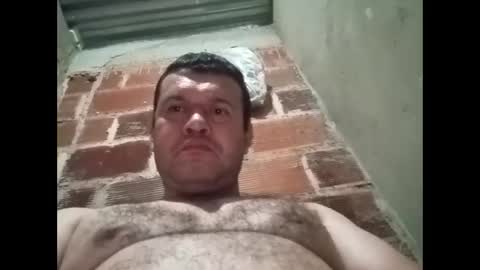 Snapshot of juan370490 chatting on February 19, 12:00 pm juan370490 online show from February 19, 12:00 pm