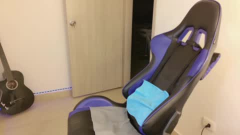 JuanDa online show from October 31, 12:01 am