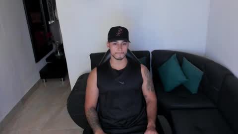 juan_muscle online show from September 19, 2:34 am