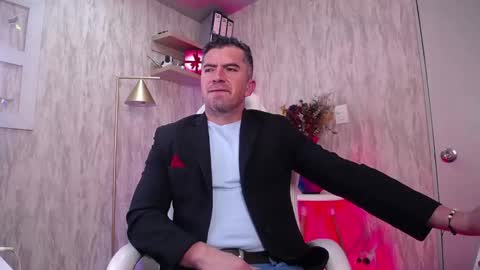 Juan k online show from March 10, 3:56 am