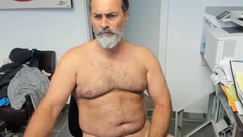 Snapshot of juergenkru chatting on September 24, 3:21 pm Giovanni50pro online show from September 24, 3:21 pm
