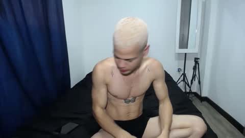 Miguel online show from October 26, 9:39 pm