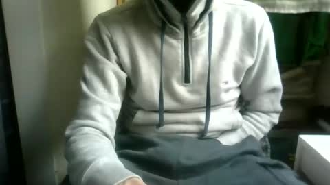 Snapshot of juju78juju chatting on October 20, 7:01 am juju78juju online show from October 20, 7:01 am