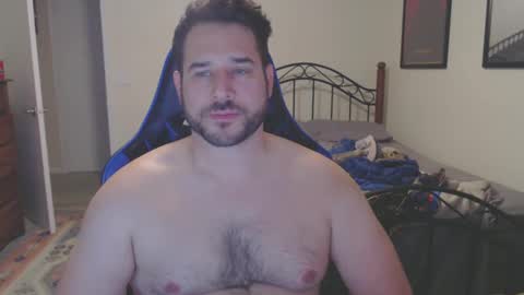 Snapshot of jules25 chatting on January 4, 12:37 am jules25 online show from January 4, 12:37 am