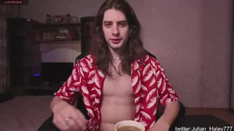 julian_cassablanca online show from April 11, 1:35 am