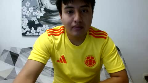 Julian online show from February 23, 6:09 pm