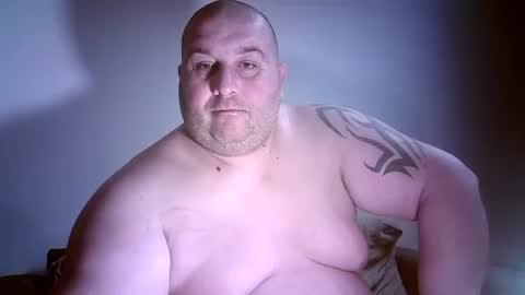 Juliano online show from March 9, 4:17 am