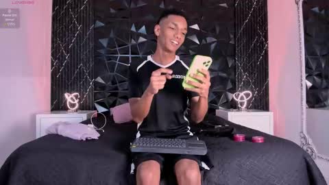 Julien online show from February 13, 12:21 pm