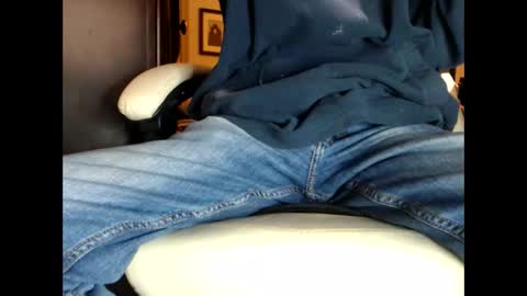 Juliet Whiskey Foxtrot online show from January 2, 4:24 pm