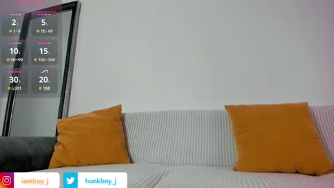 Snapshot of julio_fitxxx chatting on February 13, 6:48 pm Ask me online show from February 13, 6:48 pm