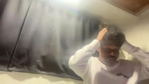 juliothehammer online show from January 18, 7:21 am